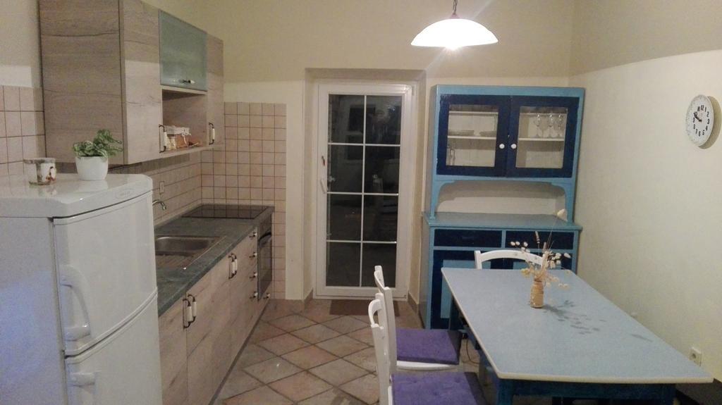 Apartment Deni لومباردا المظهر الخارجي الصورة